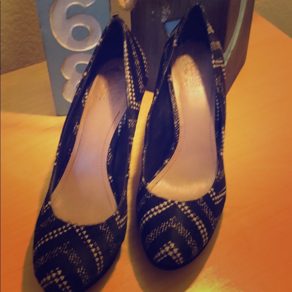 Vice Camuto Suede heels